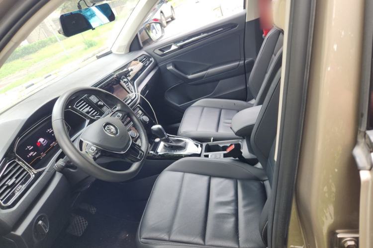 Used Volkswagen T-ROC 2020 280TSI DSG Two-Wheel Drive Comfort Version Left Front Seat