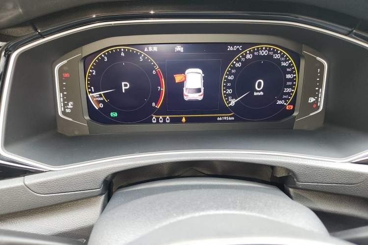 Used Volkswagen T-ROC 2020 280TSI DSG Two-Wheel Drive Comfort Version Odometer Close Up
