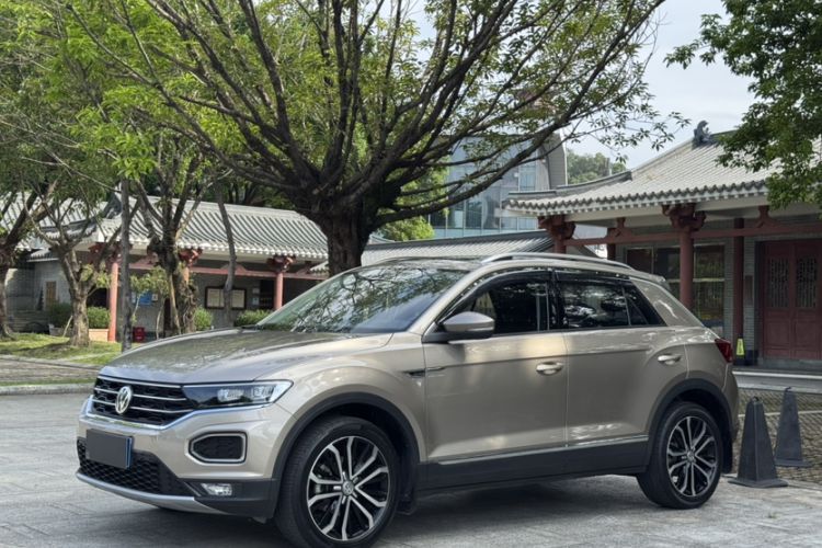Used Volkswagen T-ROC 2020 280TSI DSG Two-Wheel Drive Comfort Version Guazi used car, China used car export, Used car for sale, Used cars, Cheapest cars for sale