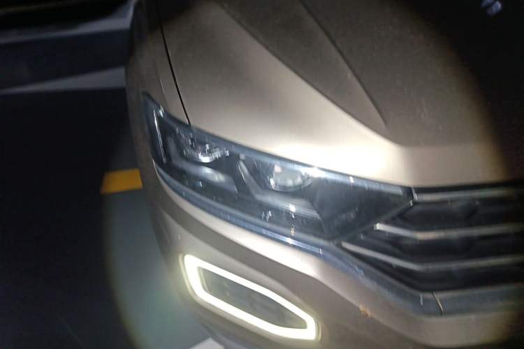 Used Volkswagen T-ROC 2020 280TSI DSG Two-Wheel Drive Comfort Version Right Front Headlight