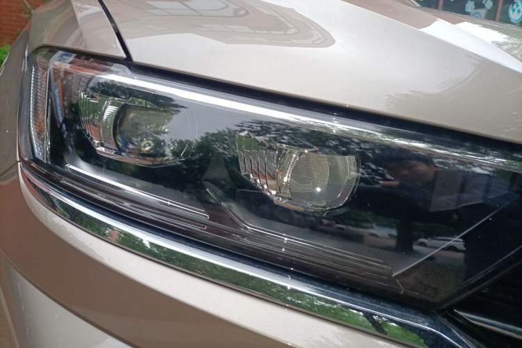 Used Volkswagen T-ROC 2020 280TSI DSG Two-Wheel Drive Comfort Version Right Front Headlight