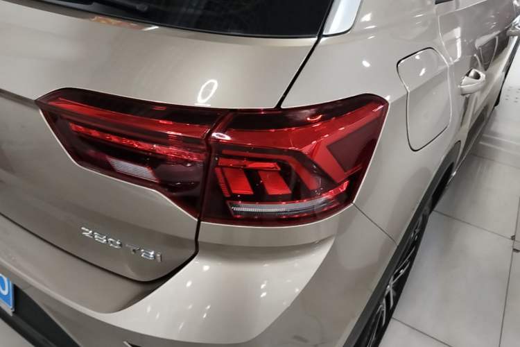 Used Volkswagen T-ROC 2020 280TSI DSG Two-Wheel Drive Comfort Version Right Rear Taillight