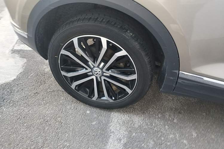 Used Volkswagen T-ROC 2020 280TSI DSG Two-Wheel Drive Comfort Version Right Rear Wheel Hub