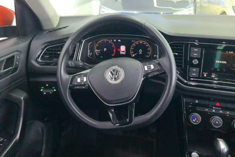Used Volkswagen T-ROC 2020 280TSI DSG Two-Wheel Drive Comfort Version Steering Wheel