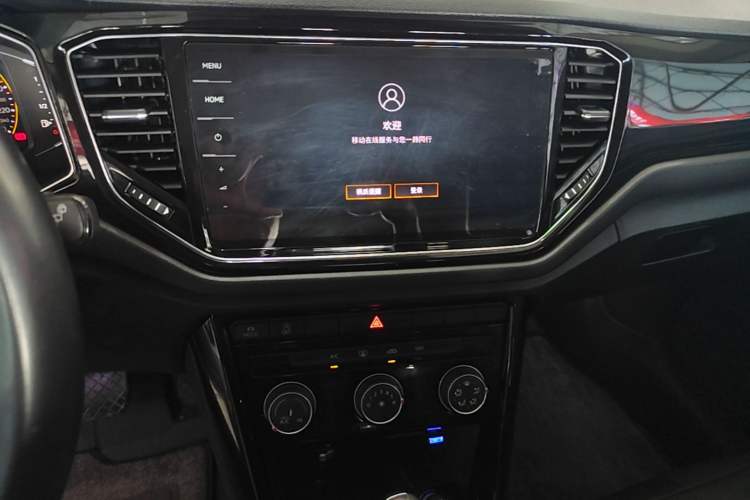 Used Volkswagen T-ROC 2021 Revised Version 280TSI DSG Two-Wheel Drive Elite Connect Edition Audio And AC Panel