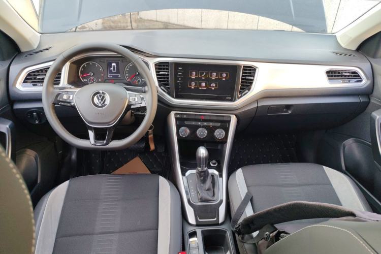 Used Volkswagen T-ROC 2021 280TSI DSG Two-Wheel Drive Elite Connect Edition Center Console