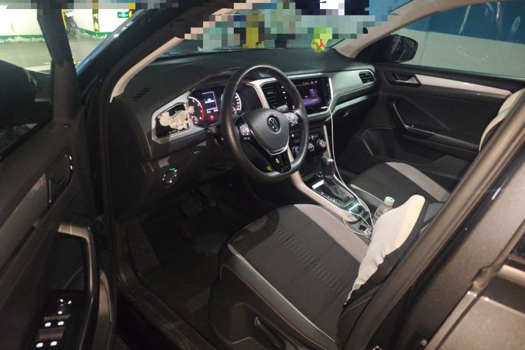 Used Volkswagen T-ROC 2021 280TSI DSG Two-Wheel Drive Elite Connect Edition Driver Seat