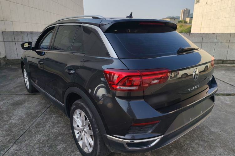 Used Volkswagen T-ROC 2021 280TSI DSG Two-Wheel Drive Elite Connect Edition Exterior 2