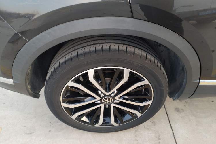 Used Volkswagen T-ROC 2021 280TSI DSG Two-Wheel Drive Comfort Connect Edition Exterior 8