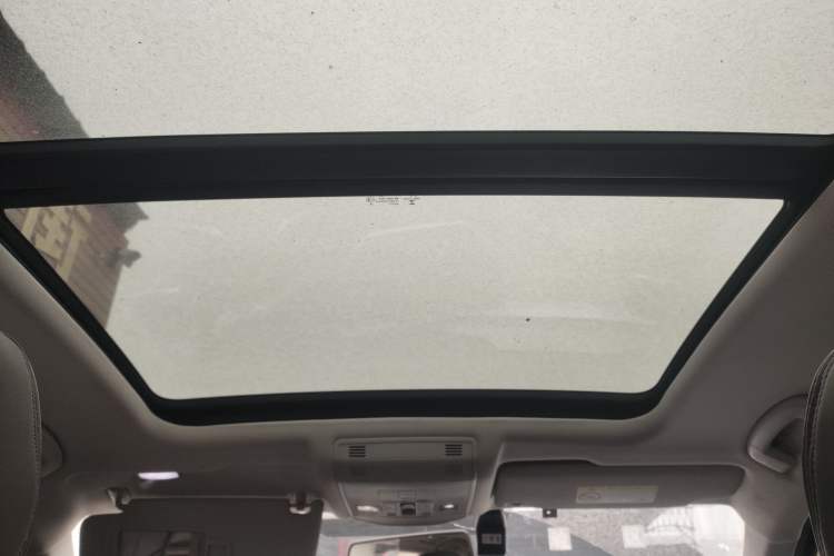 Used Volkswagen T-ROC 2021 Revised Version 280TSI DSG Two-Wheel Drive Elite Connect Edition Headliner