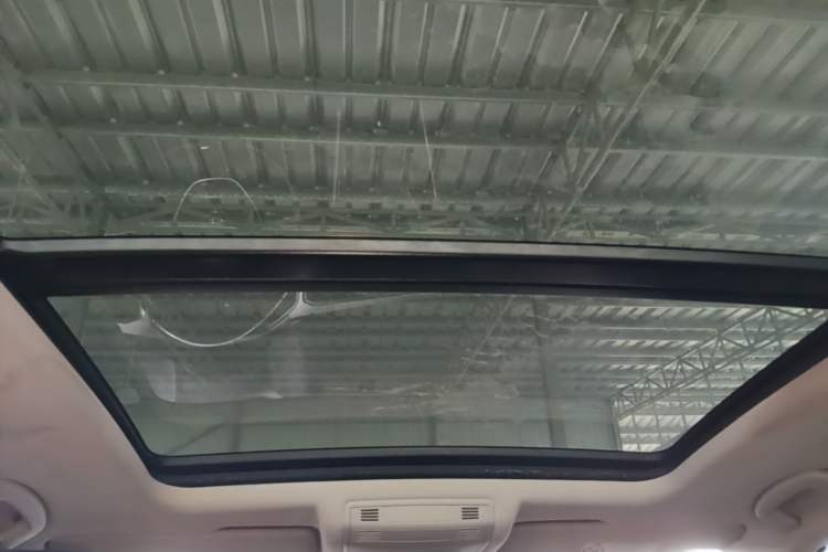 Used Volkswagen T-ROC 2021 Revised Version 280TSI DSG Two-Wheel Drive Elite Connect Edition Headliner