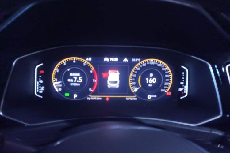 Used Volkswagen T-ROC 2021 Revised Version 280TSI DSG Two-Wheel Drive Comfort & Smart Connectivity Edition Instrument Cluster