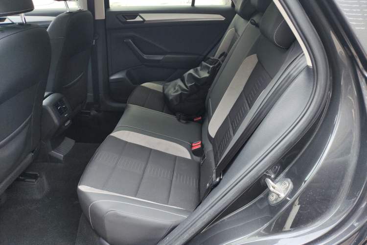 Used Volkswagen T-ROC 2021 Revised Version 280TSI DSG Two-Wheel Drive Elite Connect Edition Interior 4