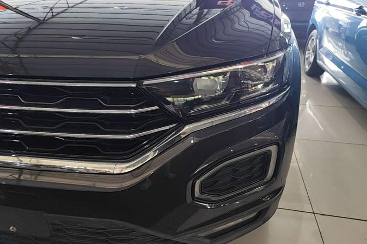 Used Volkswagen T-ROC 2021 Revised Version 280TSI DSG Two-Wheel Drive Elite Connect Edition Left Front Headlight