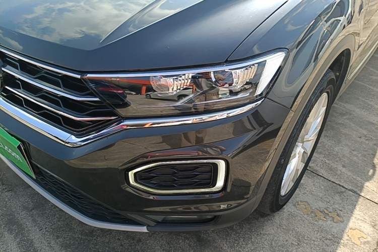 Used Volkswagen T-ROC 2021 Revised Version 280TSI DSG Two-Wheel Drive Elite Connect Edition Left Front Headlight
