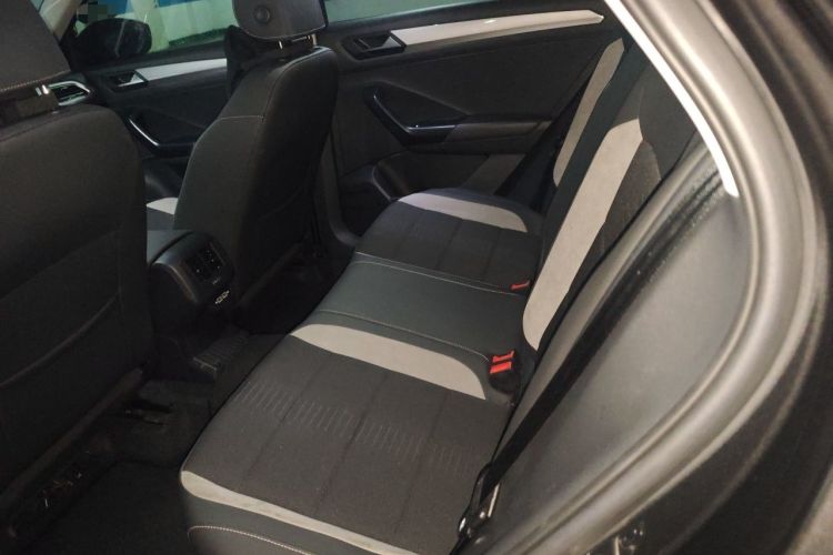Used Volkswagen T-ROC 2021 280TSI DSG Two-Wheel Drive Elite Connect Edition Left Rear Seat
