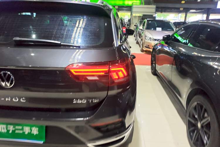 Used Volkswagen T-ROC 2021 280TSI DSG Two-Wheel Drive Comfort Connect Edition Right Rear Taillight