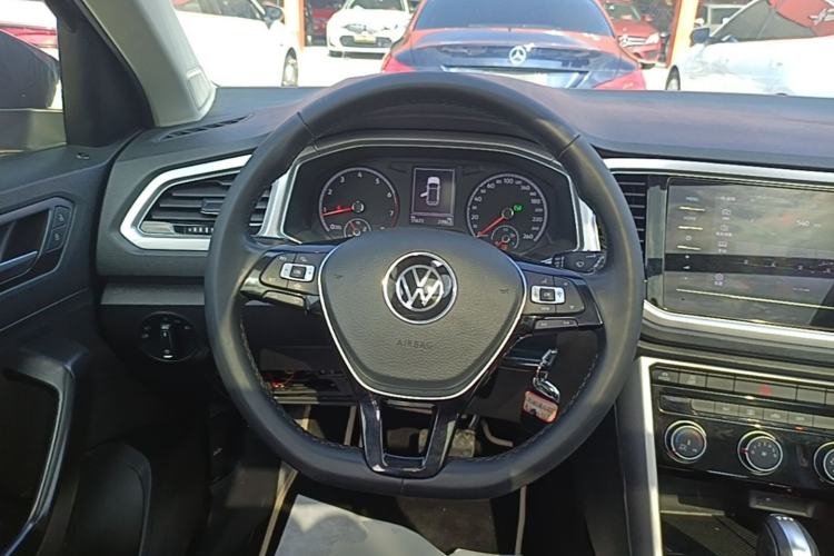 Used Volkswagen T-ROC 2021 Revised Version 280TSI DSG Two-Wheel Drive Elite Connect Edition Steering Wheel