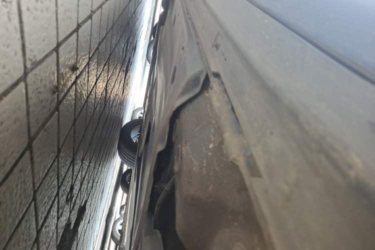Used Volkswagen T-ROC 2021 280TSI DSG Two-Wheel Drive R-Line Pro Connected Version Chassis Rear Left