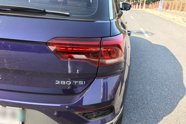 Used Volkswagen T-ROC 2021 280TSI DSG Two-Wheel Drive Comfort Connect Edition Exterior 9