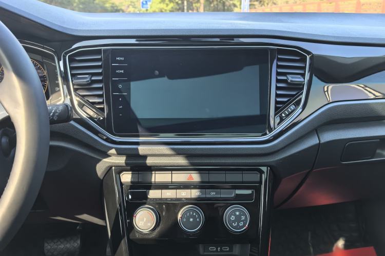 Used Volkswagen T-ROC 2021 280TSI DSG Two-Wheel Drive Comfort Connect Edition Interior 6