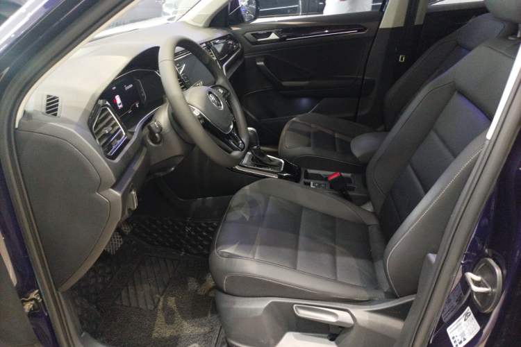 Used Volkswagen T-ROC 2021 280TSI DSG Two-Wheel Drive Comfort Connect Edition Left Front Seat