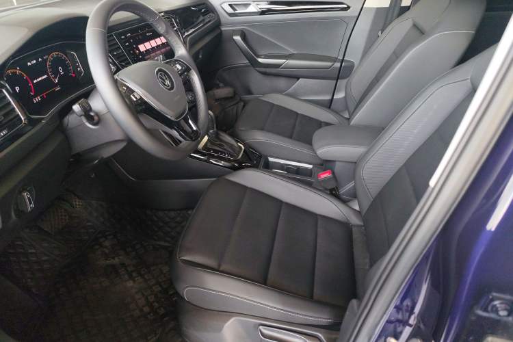Used Volkswagen T-ROC 2021 280TSI DSG Two-Wheel Drive Comfort Connect Edition Left Front Seat