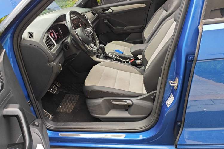 Used Volkswagen T-ROC 2021 280TSI DSG Two-Wheel Drive R-Line Pro Connected Version Left Front Seat