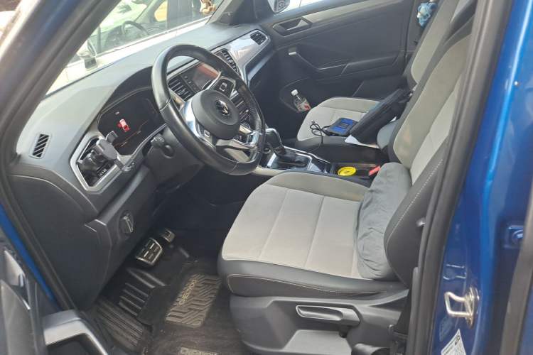 Used Volkswagen T-ROC 2021 280TSI DSG Two-Wheel Drive R-Line Pro Connected Version Left Front Seat