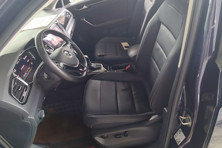 Used Volkswagen T-ROC 2021 Revised Version 280TSI DSG Two-Wheel Drive Comfort & Smart Connectivity Edition Left Front Seat