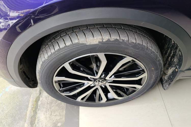 Used Volkswagen T-ROC 2021 280TSI DSG Two-Wheel Drive Comfort Connect Edition Left Front Wheel Hub