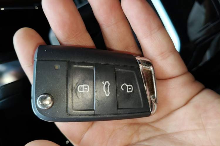 Used Volkswagen T-ROC 2021 280TSI DSG Two-Wheel Drive Comfort Connect Edition Vehicle Key