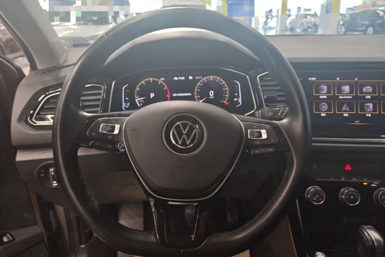 Used Volkswagen T-ROC 2021 280TSI DSG Two-Wheel Drive Comfort Connect Edition Steering Wheel