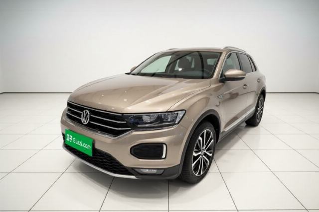 Ojetý Volkswagen T-ROC 2021 280TSI DSG Two-Wheel Drive Comfort Connect Edition