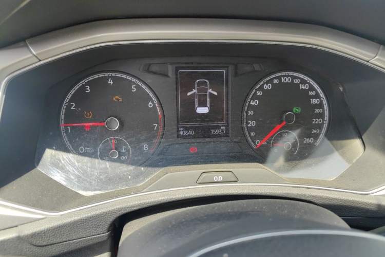 Used Volkswagen T-ROC 2021 280TSI DSG Two-Wheel Drive Elite Connect Edition Instrument Cluster