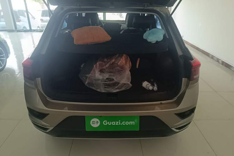 Used Volkswagen T-ROC 2021 Revised Version 280TSI DSG Two-Wheel Drive Elite Connect Edition Trunk