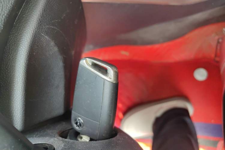 Used Volkswagen T-ROC 2021 280TSI DSG Two-Wheel Drive Elite Connect Edition Vehicle Key