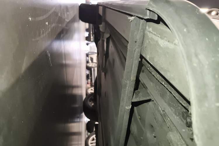Used Volkswagen T-ROC 2021 280TSI DSG Two-Wheel Drive Comfort Connect Edition Right Side Sill