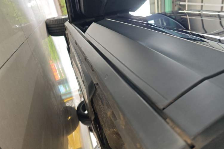 Used Volkswagen T-ROC 2021 280TSI DSG Two-Wheel Drive Comfort Connect Edition Left Side Sill