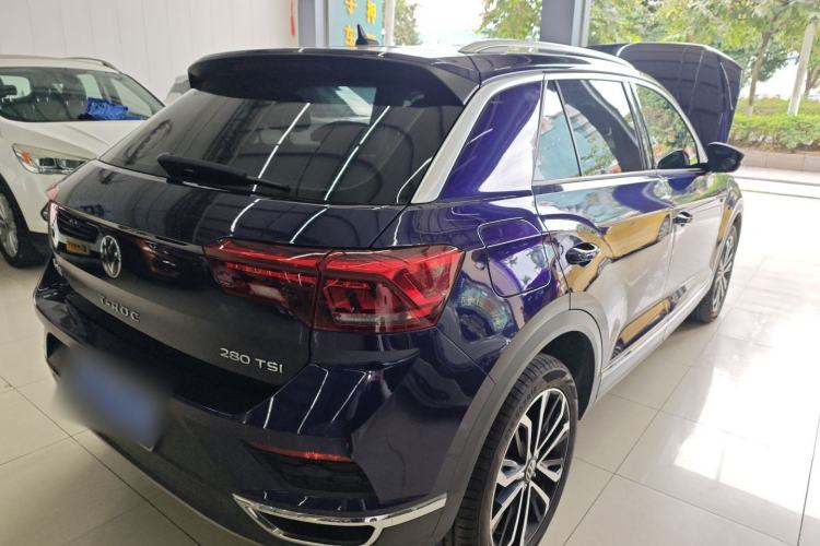 Used Volkswagen T-ROC 2021 280TSI DSG Two-Wheel Drive Comfort Connect Edition Rear Right 45 Deg