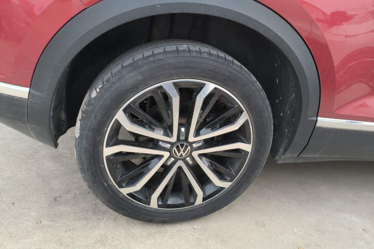 Used Volkswagen T-ROC 2021 Revised Version 280TSI DSG Two-Wheel Drive Comfort & Smart Connectivity Edition Exterior 5