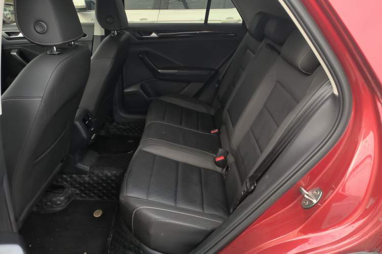 Used Volkswagen T-ROC 2021 Revised Version 280TSI DSG Two-Wheel Drive Comfort & Smart Connectivity Edition Left Rear Seat
