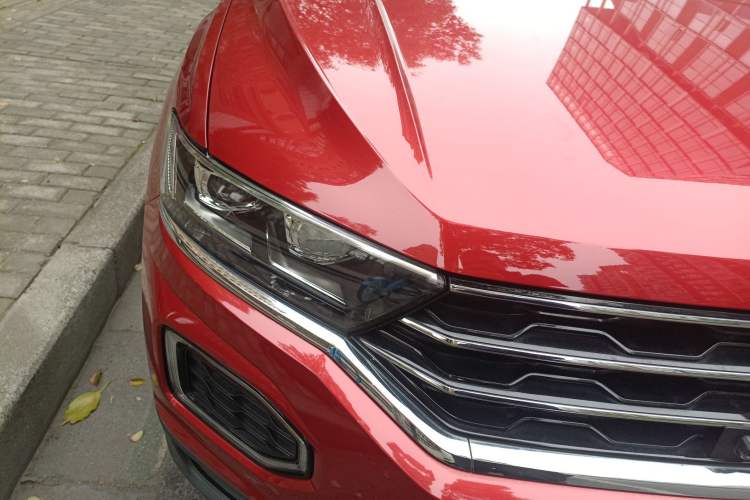 Used Volkswagen T-ROC 2021 280TSI DSG Two-Wheel Drive Elite Connect Edition Right Front Headlight