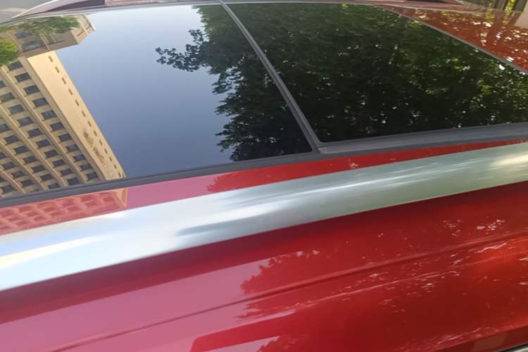 Used Volkswagen T-ROC 2021 280TSI DSG Two-Wheel Drive Comfort Connect Edition Roof