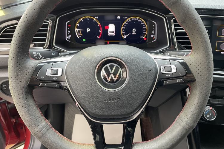 Used Volkswagen T-ROC 2021 280TSI DSG Two-Wheel Drive Comfort Connect Edition Steering Wheel