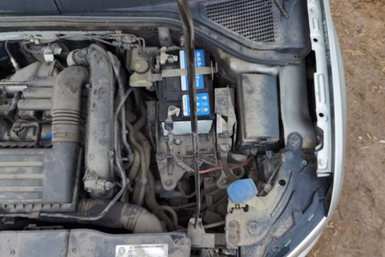 Used Volkswagen T-ROC 2021 280TSI DSG Two-Wheel Drive Elite Connect Edition Engine Bay Left