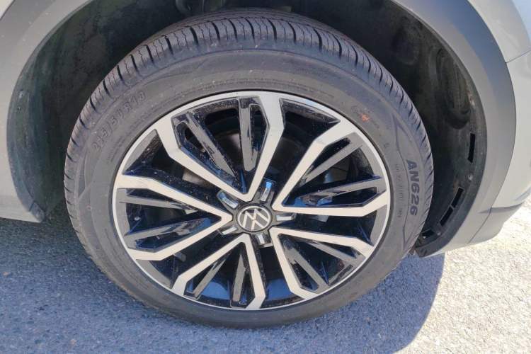 Used Volkswagen T-ROC 2021 Revised Version 280TSI DSG Two-Wheel Drive Comfort & Smart Connectivity Edition Exterior 1