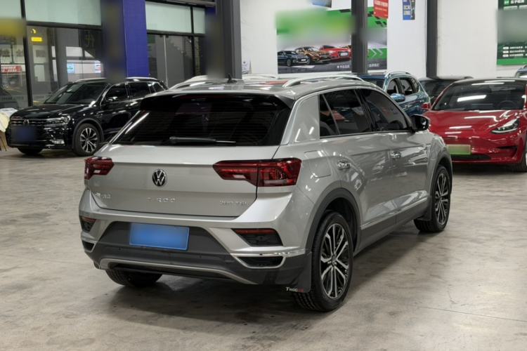 Used Volkswagen T-ROC 2021 280TSI DSG Two-Wheel Drive Comfort Connect Edition Exterior 2