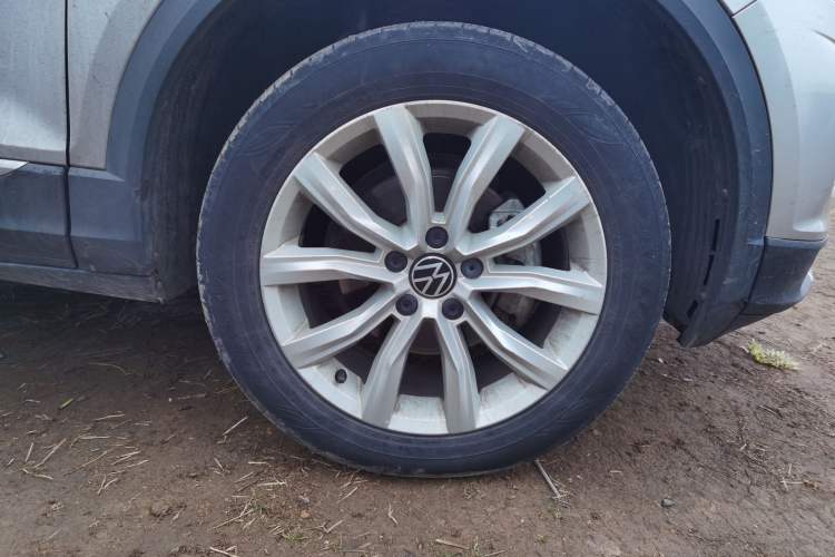 Used Volkswagen T-ROC 2021 280TSI DSG Two-Wheel Drive Elite Connect Edition Right Front Wheel Hub