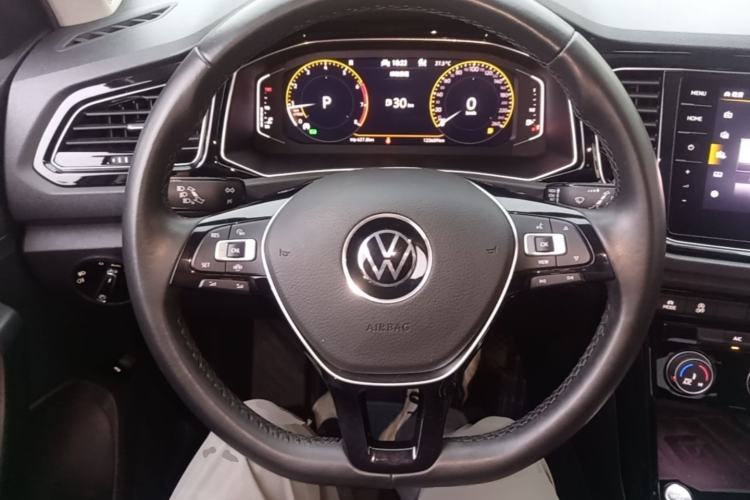 Used Volkswagen T-ROC 2021 280TSI DSG Two-Wheel Drive Comfort Connect Edition Steering Wheel